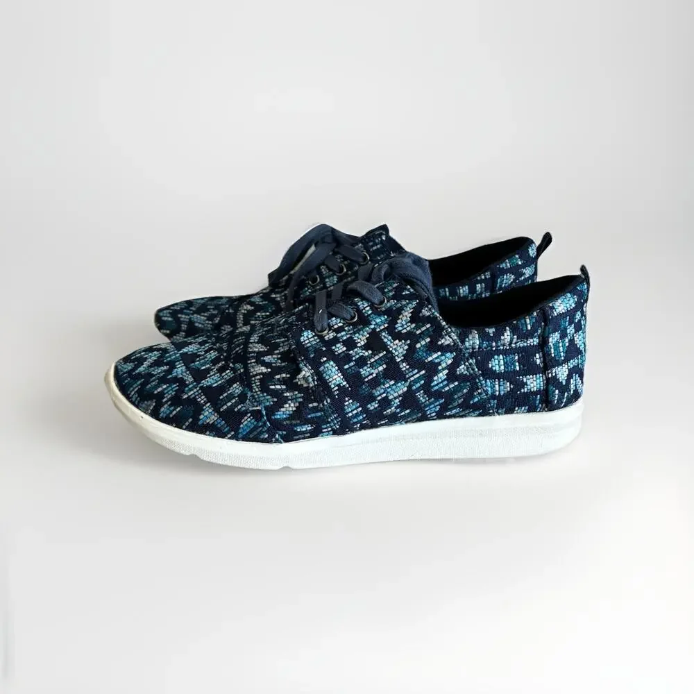 TOMs Blue Aztec Tribal Canvas Shoes sz 8.5 shoes Lace-up Sneakers